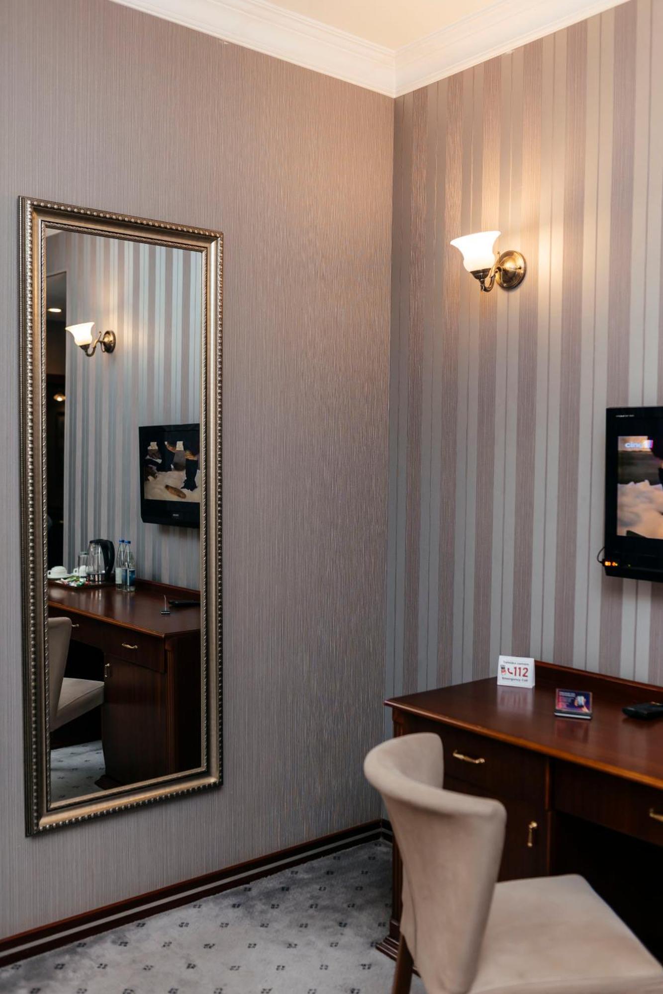 Capitol Hotel Baku Eksteriør billede