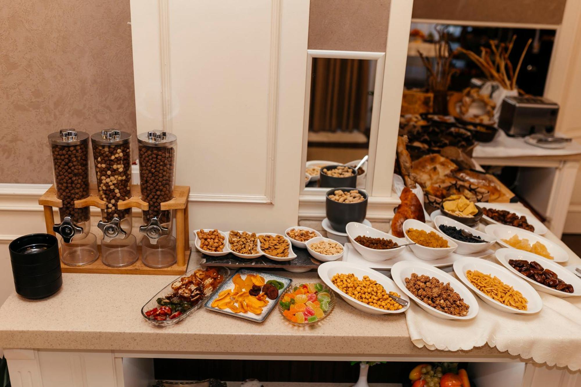 Capitol Hotel Baku Eksteriør billede
