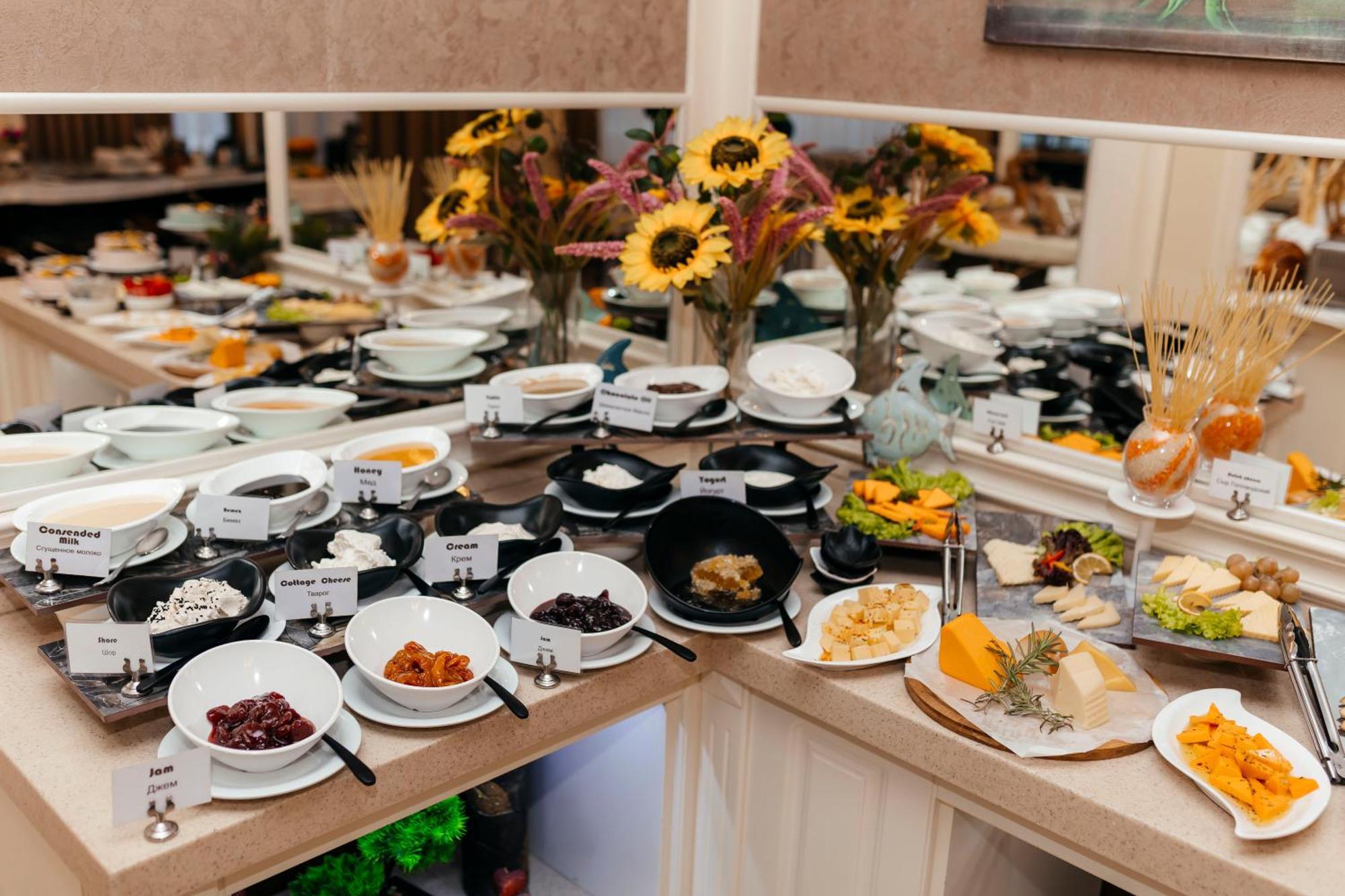 Capitol Hotel Baku Eksteriør billede